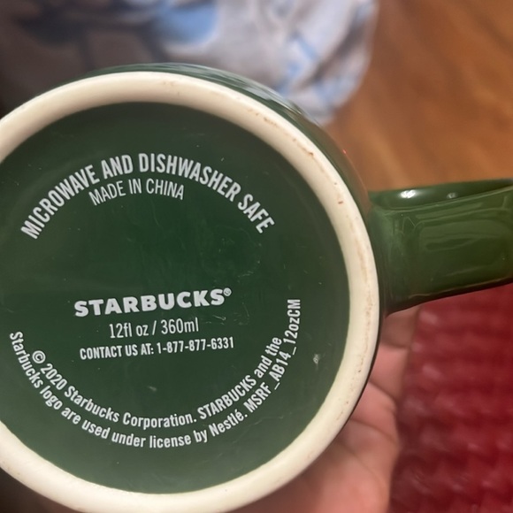 Starbucks 12oz Green Holiday Mug Set 2020 Mermaid Logo with Swirl - Picture 2 of 3